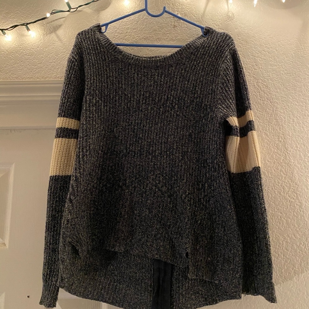 Oversized knitted sweater